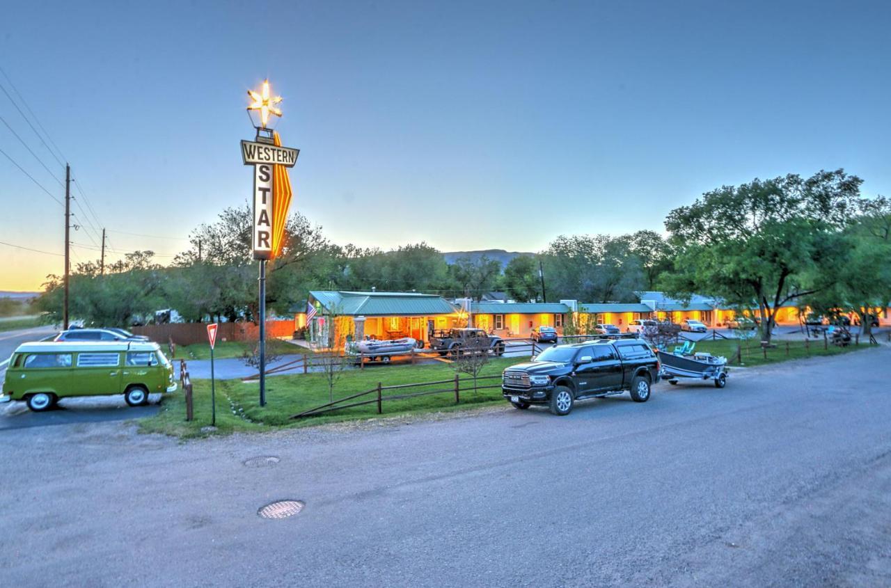 Western Star Inn Rifle Exterior foto